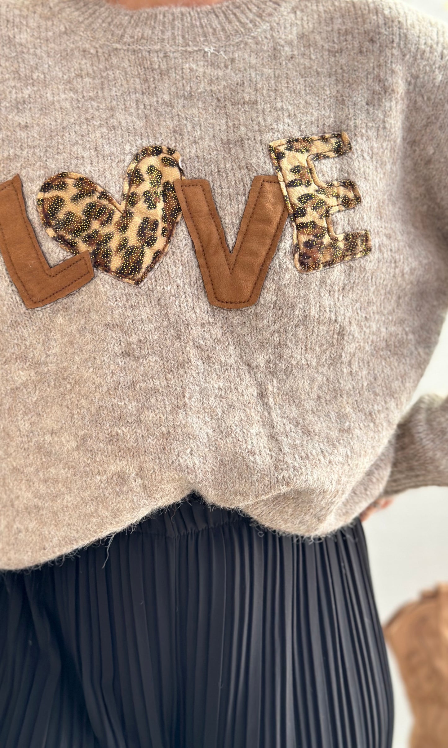 Pull léopard LOVE