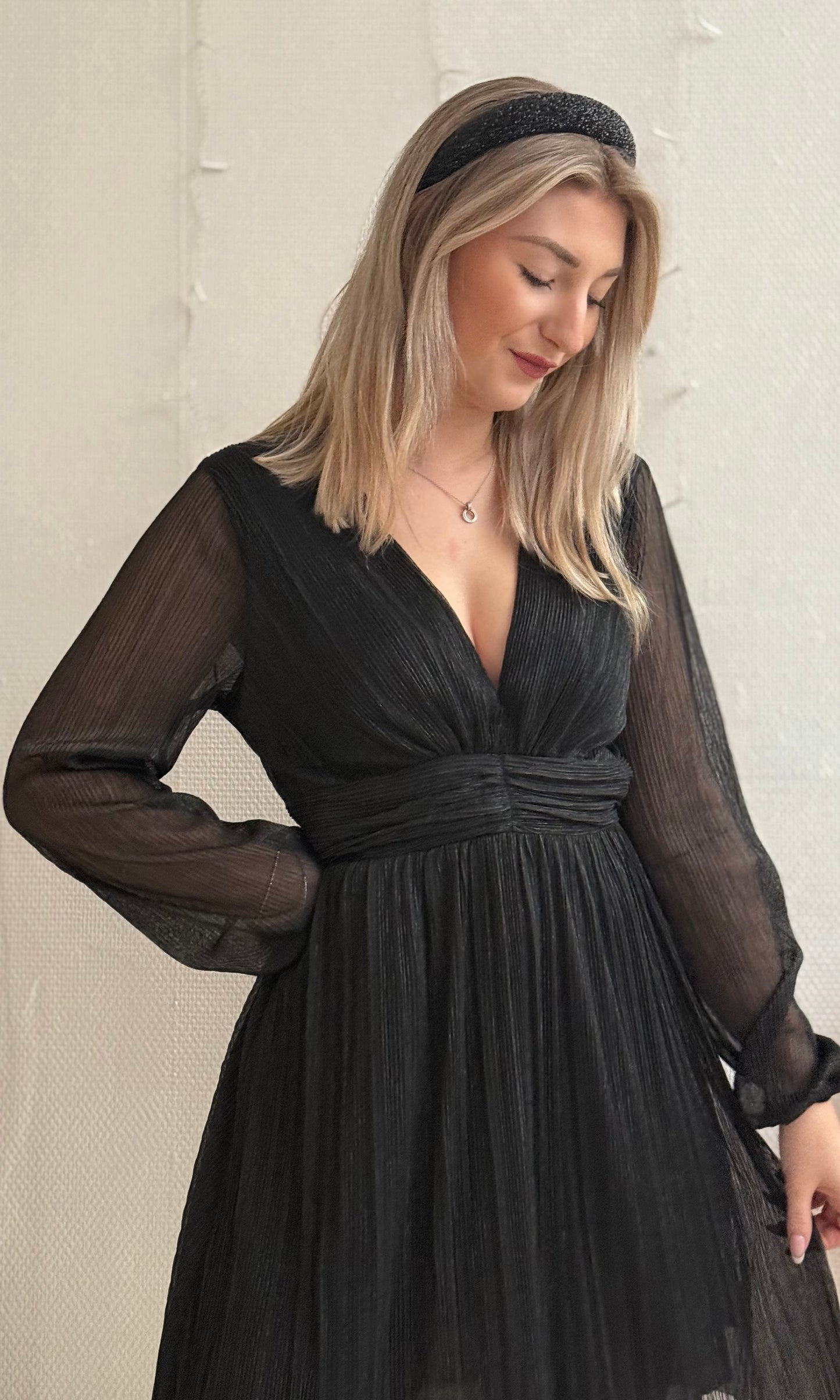 (CURVES) Robe noire AMOUR